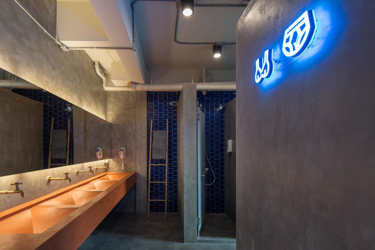 Natee Hostel Bangkok Bagian luar foto