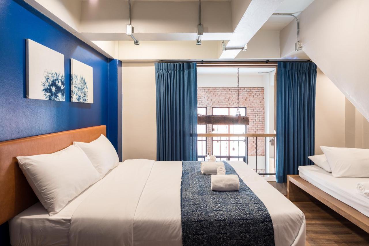 Natee Hostel Bangkok Bagian luar foto