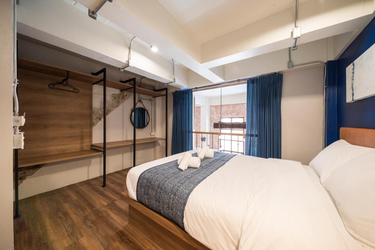 Natee Hostel Bangkok Bagian luar foto