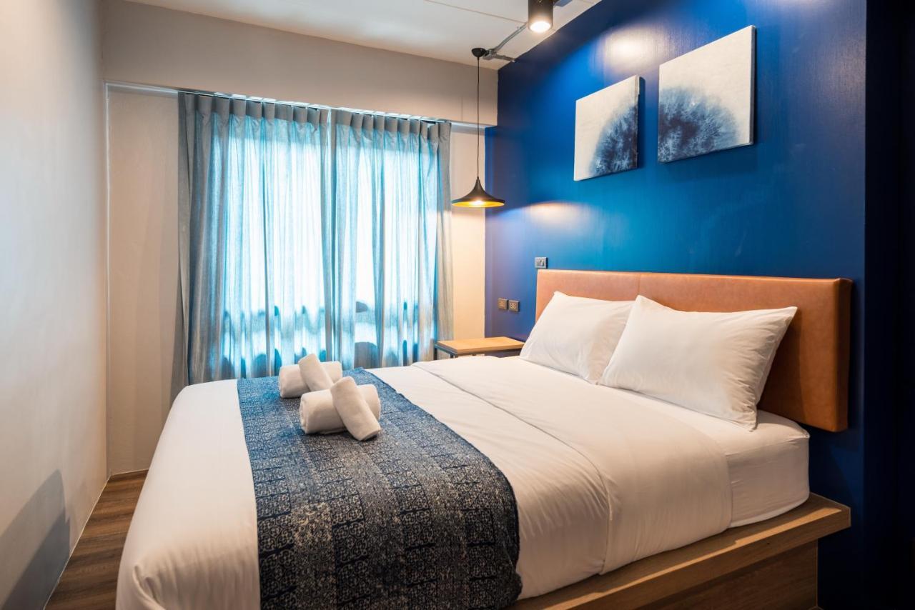 Natee Hostel Bangkok Bagian luar foto